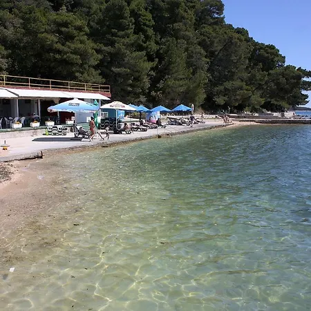 Affittacamere And With Parking Space Palit, Rab - 5061