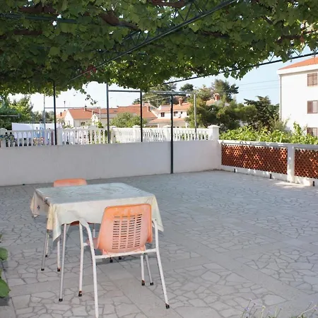 Affittacamere And With Parking Space Palit, Rab - 5061
