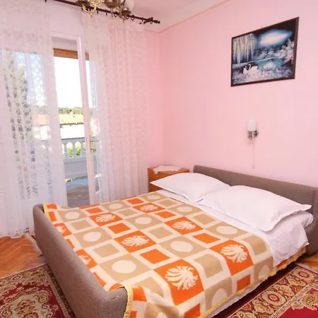 Affittacamere And With Parking Space Palit, Rab - 5061 Palit