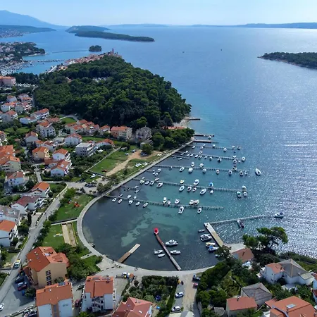 And With Parking Space Palit, Rab - 5061