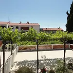 Pensjonat And With Parking Space Palit, Rab - 5061 Palit