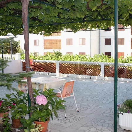 And With Parking Space Palit, Rab - 5061 3* Palit