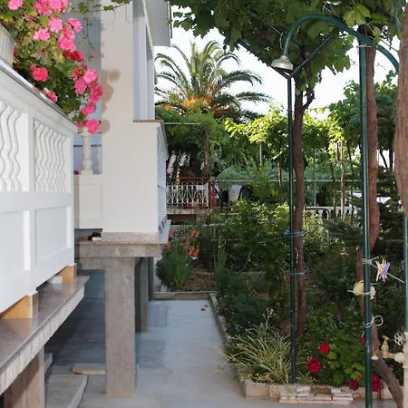 And With Parking Space Palit, Rab - 5061 Palit