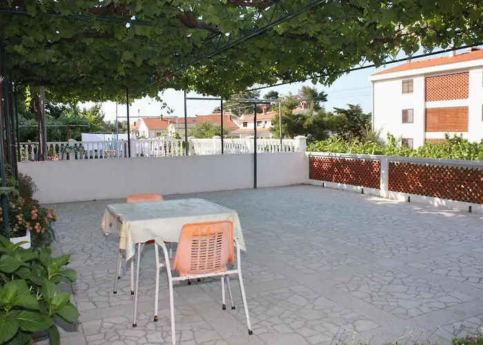 Affittacamere And With Parking Space Palit, Rab - 5061