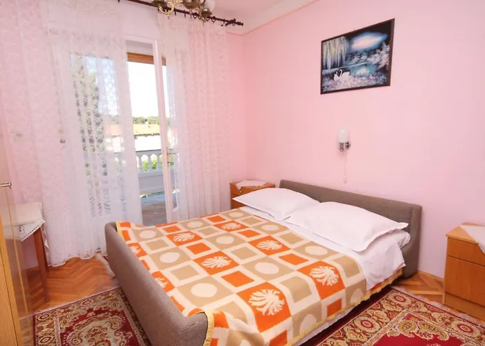 Affittacamere And With Parking Space Palit, Rab - 5061 Palit